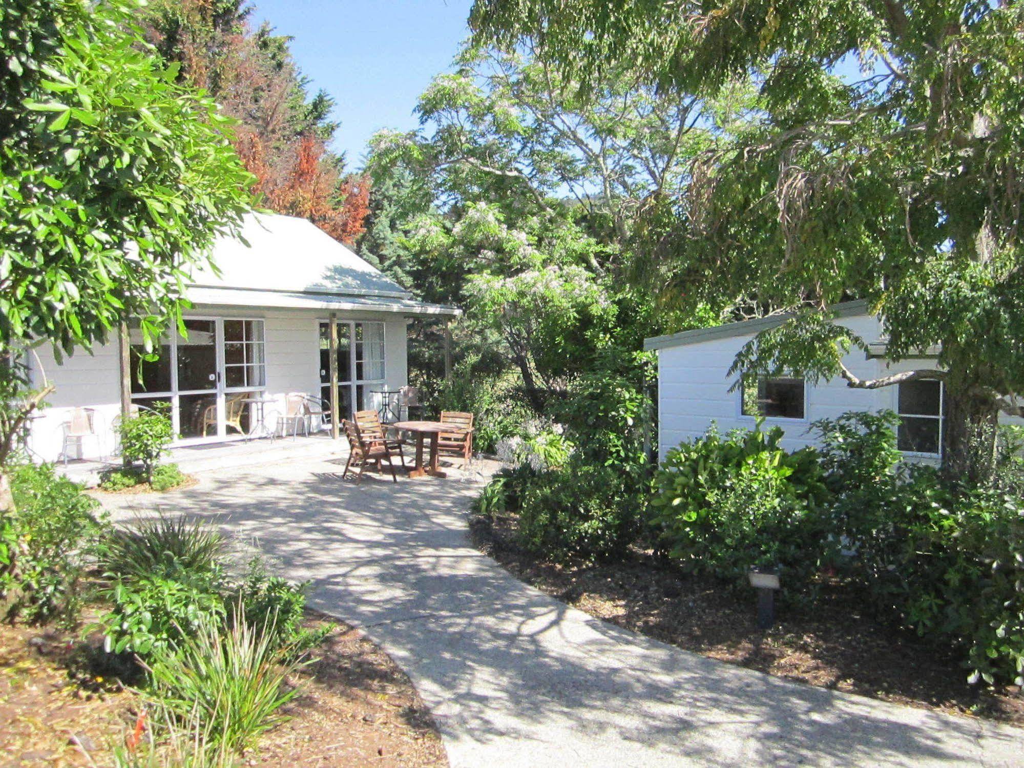 Pauanui Pines Motor Lodge Exterior foto