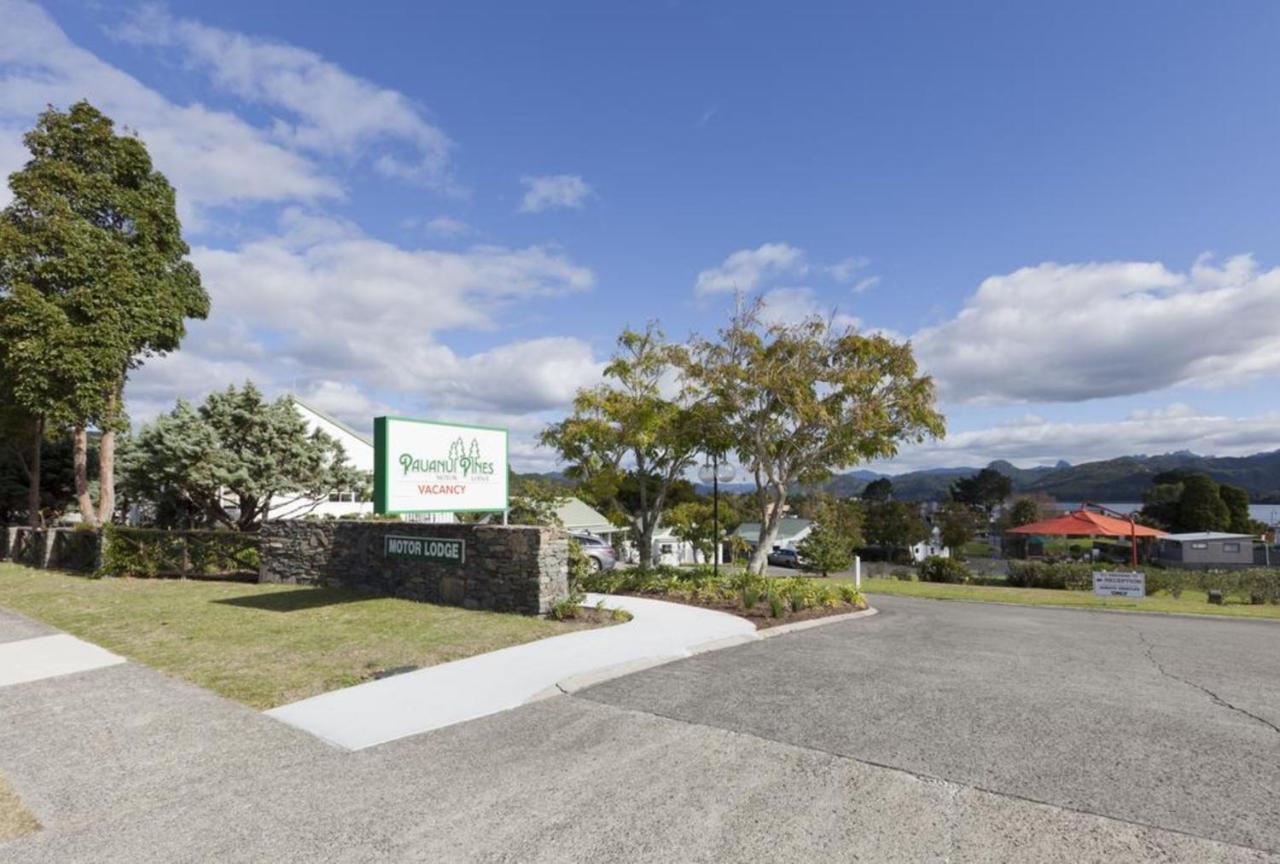 Pauanui Pines Motor Lodge Exterior foto
